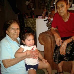 Meet your Posher, Lorena